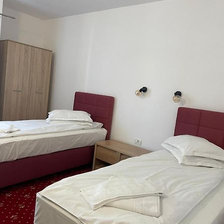 Hotel Silvana Buziásfürdő Kültér fotó